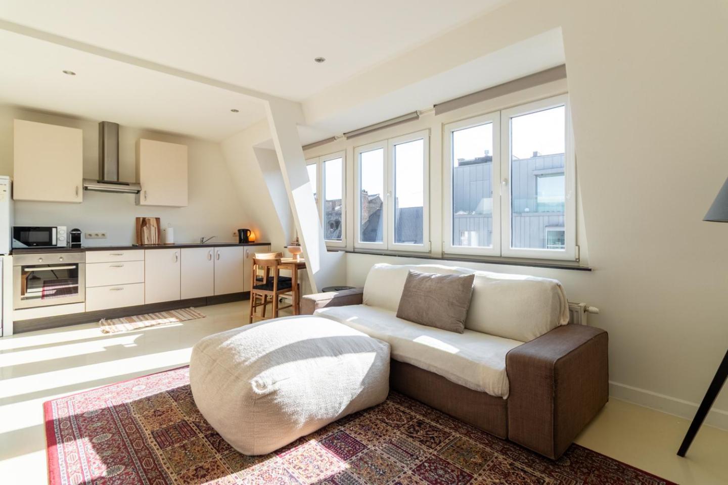 Bright, Spacious Apartments & Perfectly Located In The Heart Of เกนต์ ภายนอก รูปภาพ